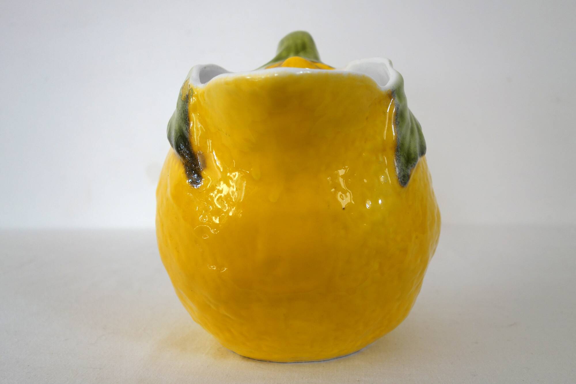 Vintage lemon-shaped slushie pitcher