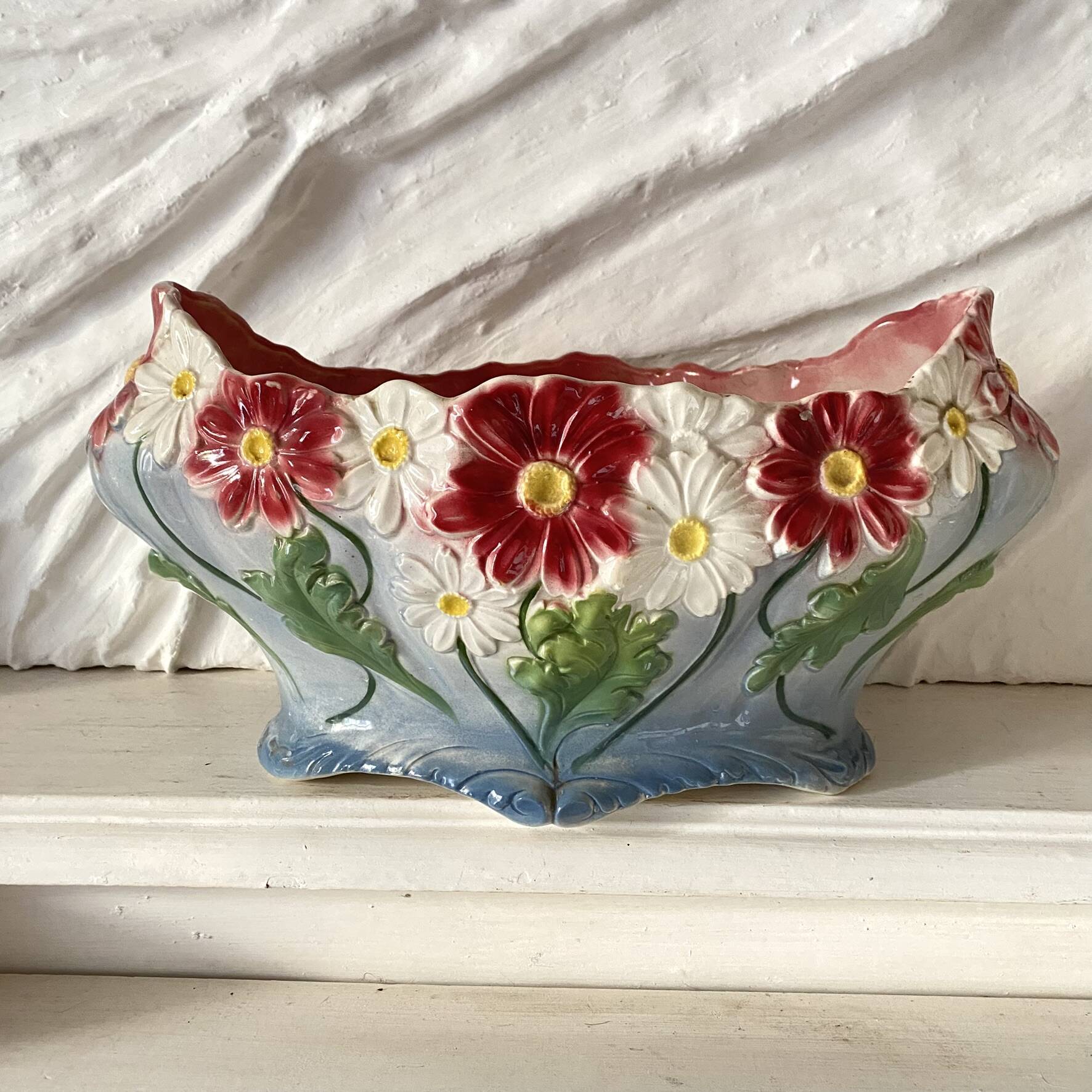 St Amand slipware jardinière