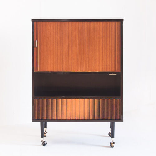Meuble Hi-Fi vintage Idéal comme meuble bar avec porte coulissante - France, années 60