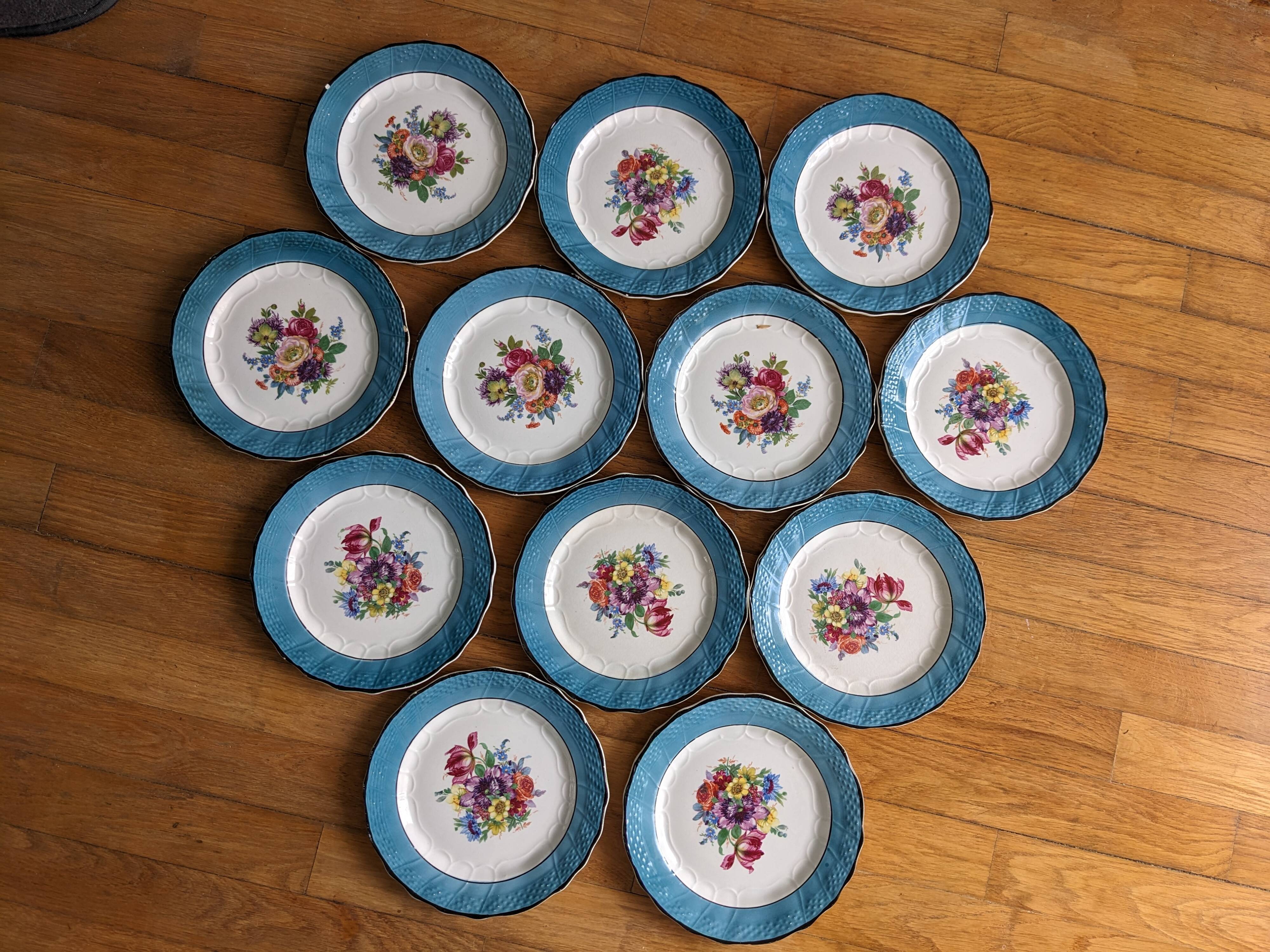 Moulin des Loups Terre de Fer dessert plates