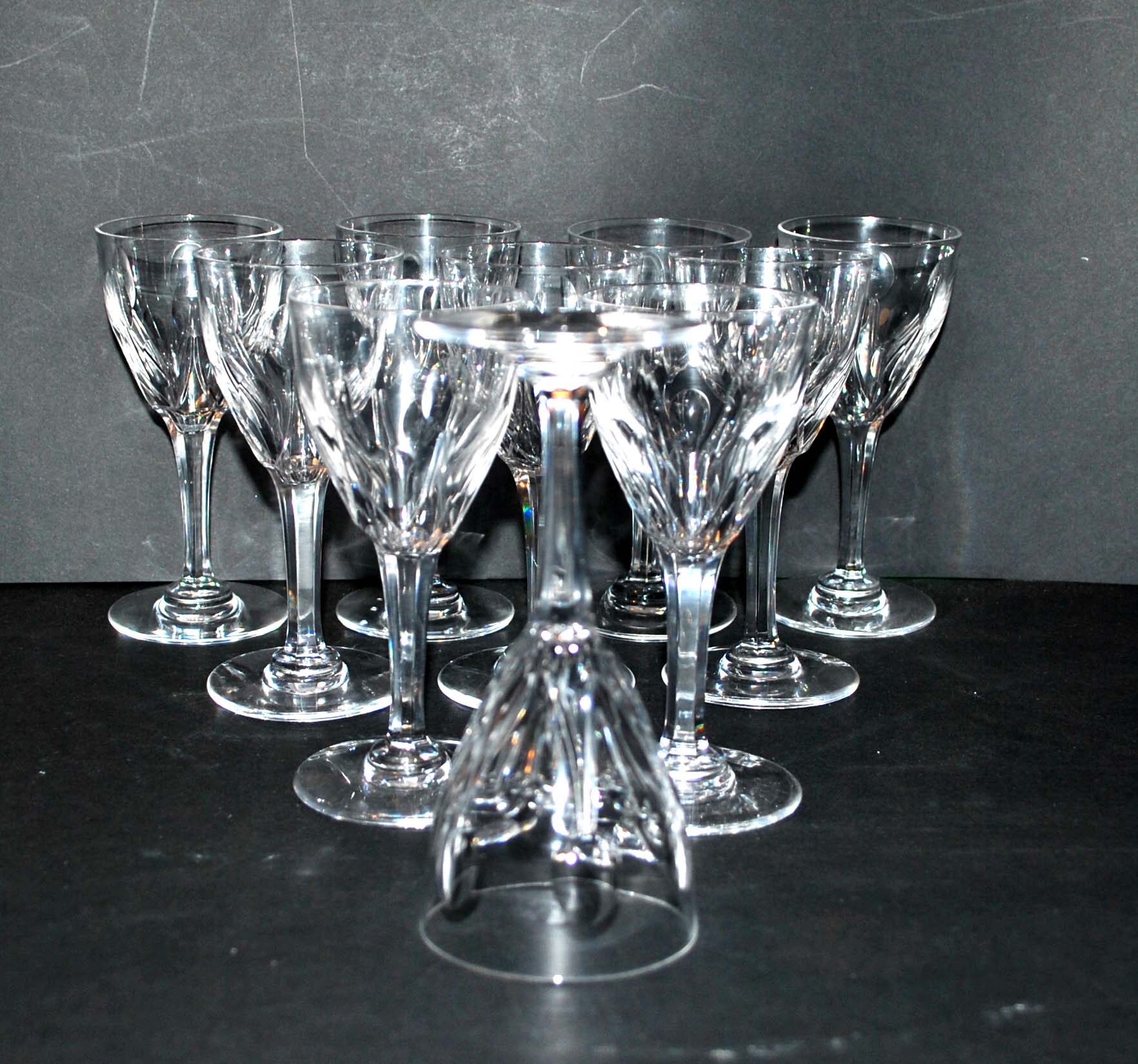 Saint-louis set of 10 white wine glasses in cut crystal vic 1930 13cm