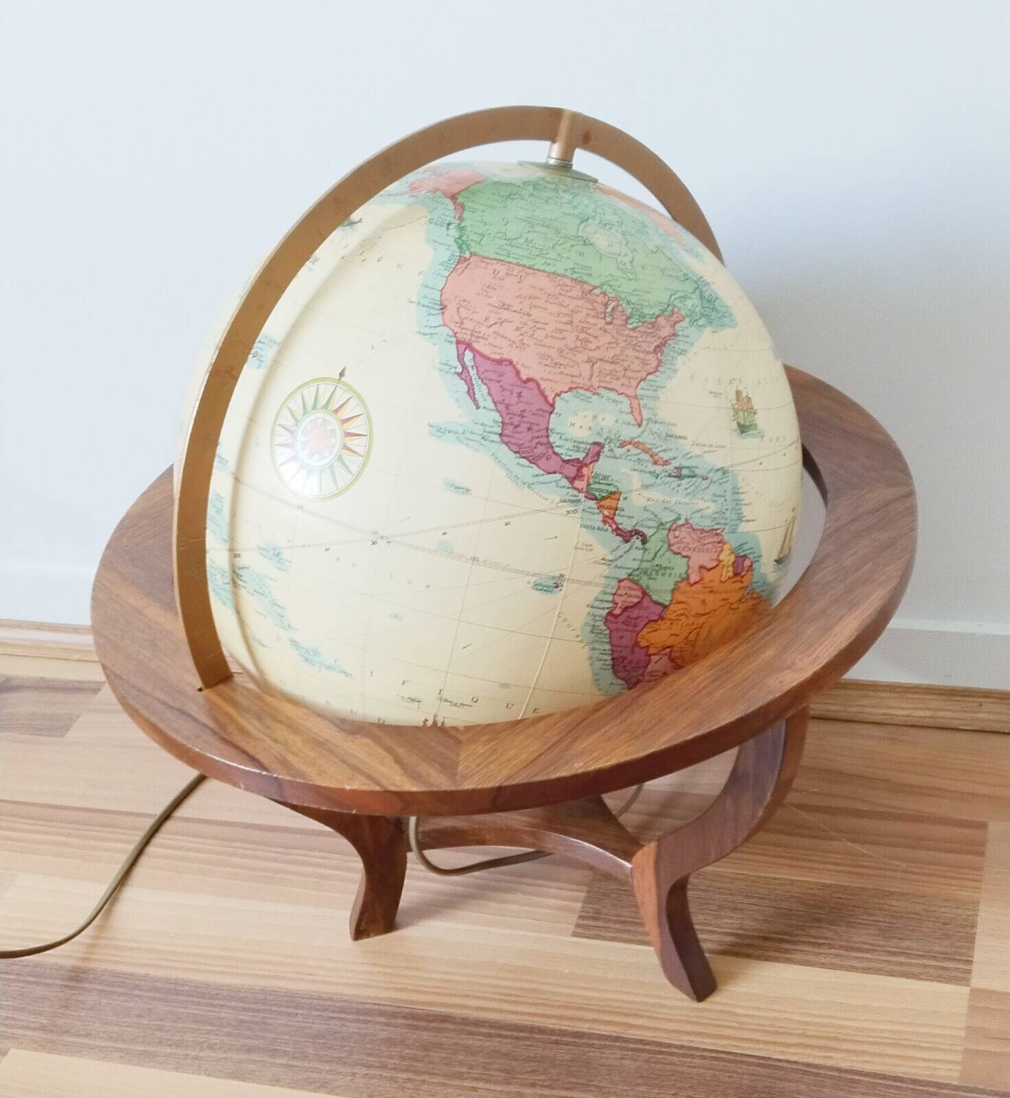 Taride illuminated terrestrial globe, wooden tripod, 1993