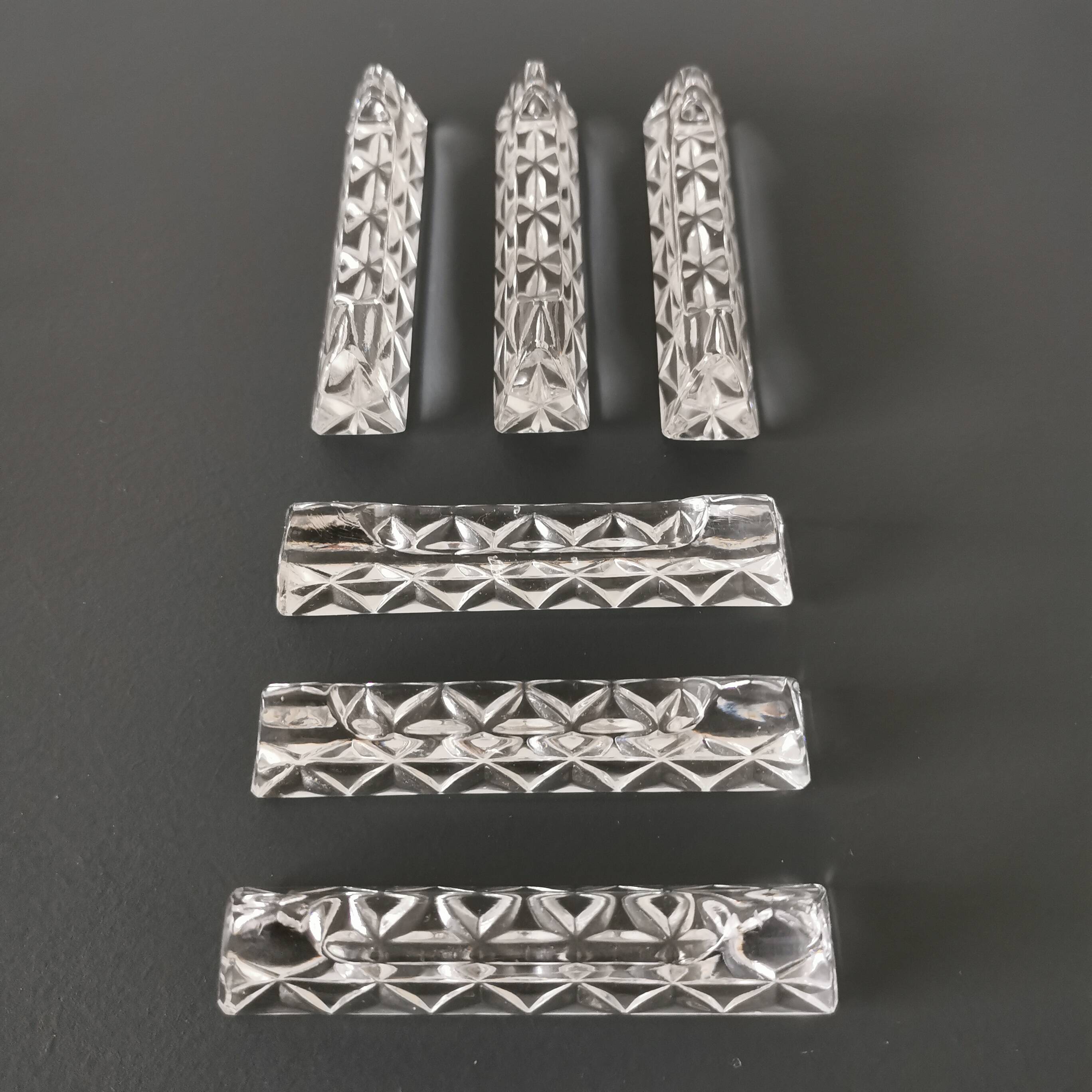 Set of 12 glass knife holders