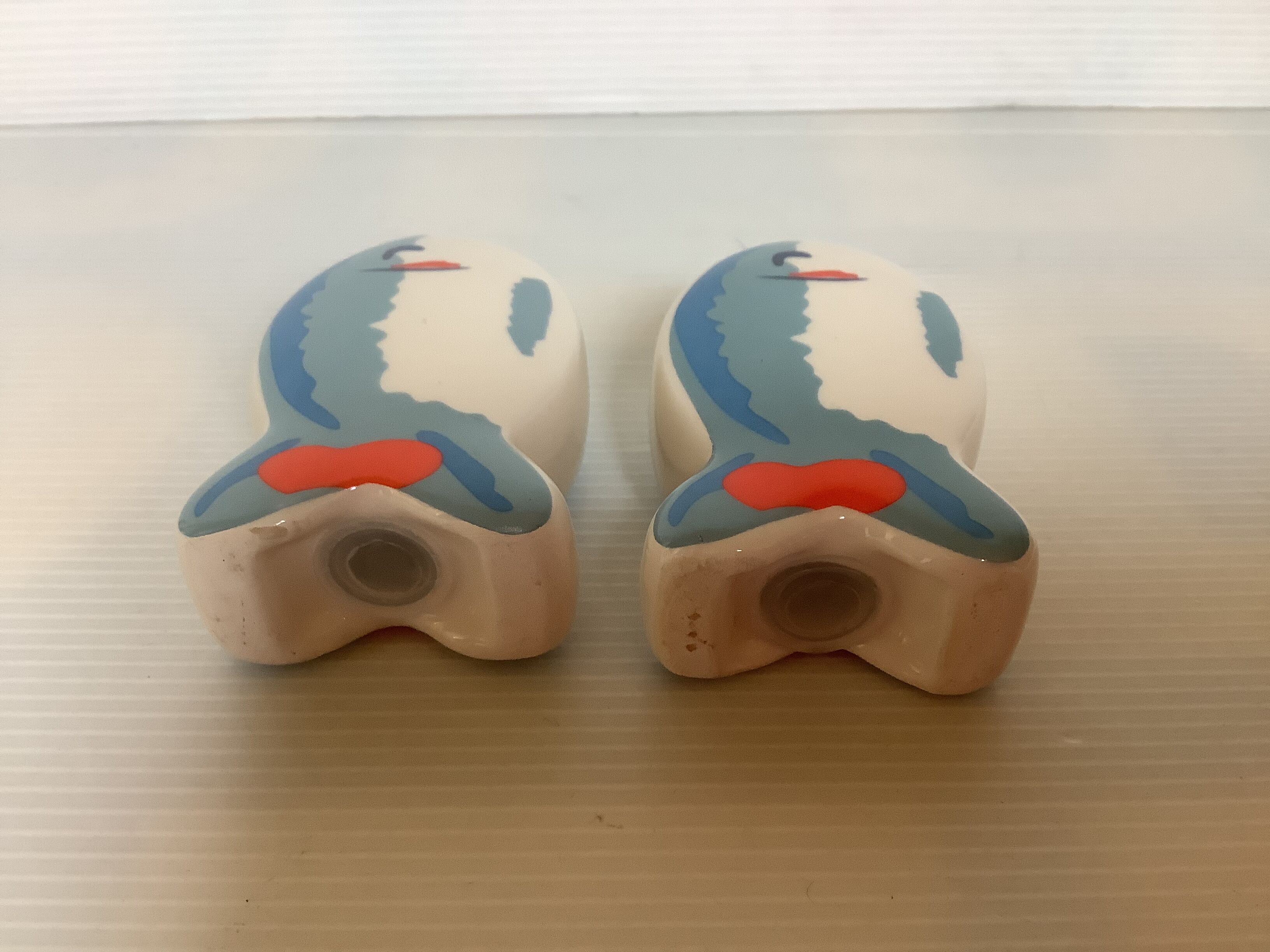 Salt and pepper fish salt and pepper shaker