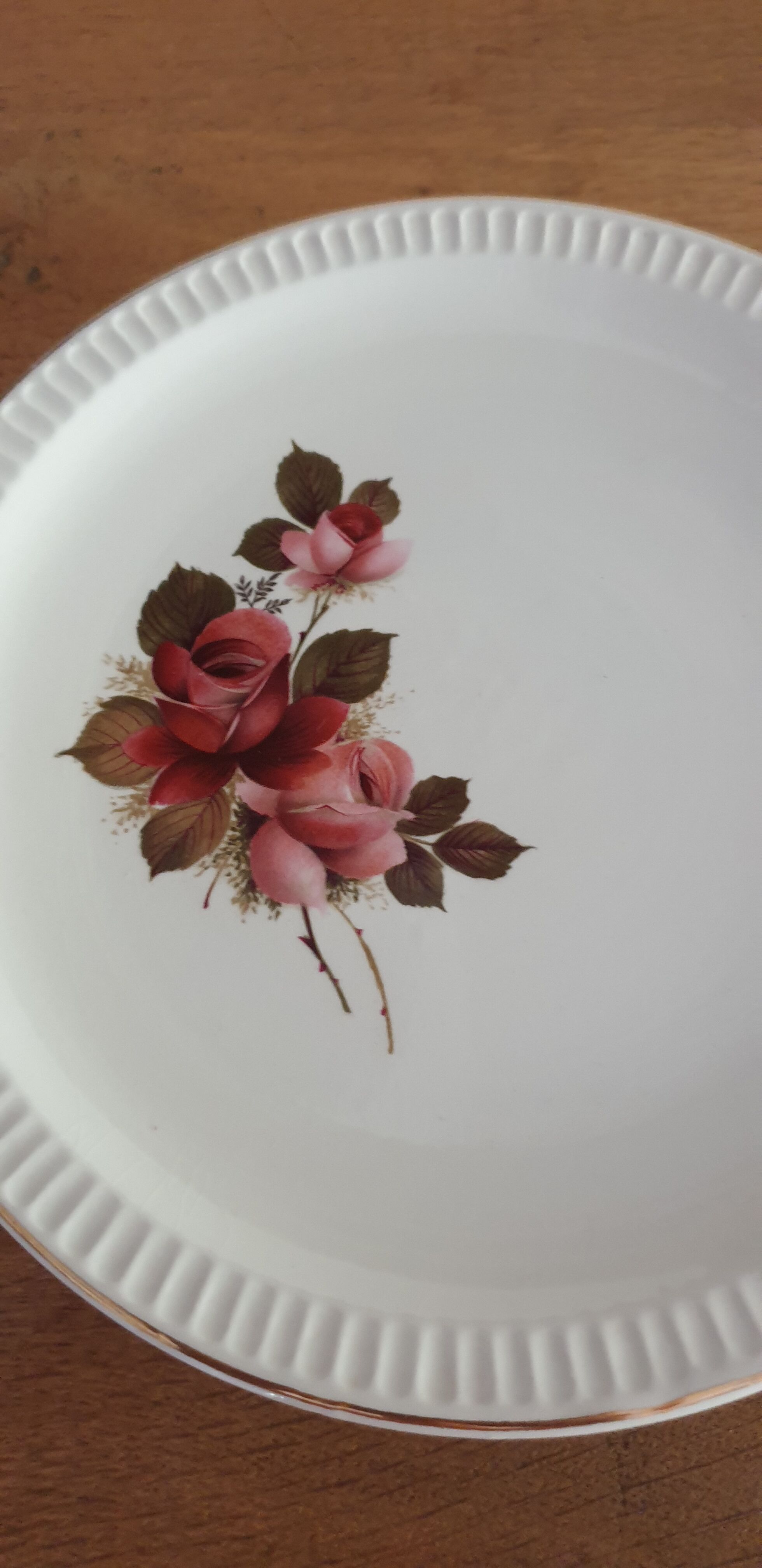 Six rich-mond sarreguemines dessert plates