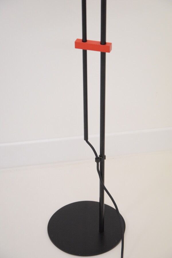 Italian design lamp lacquered metal 80's