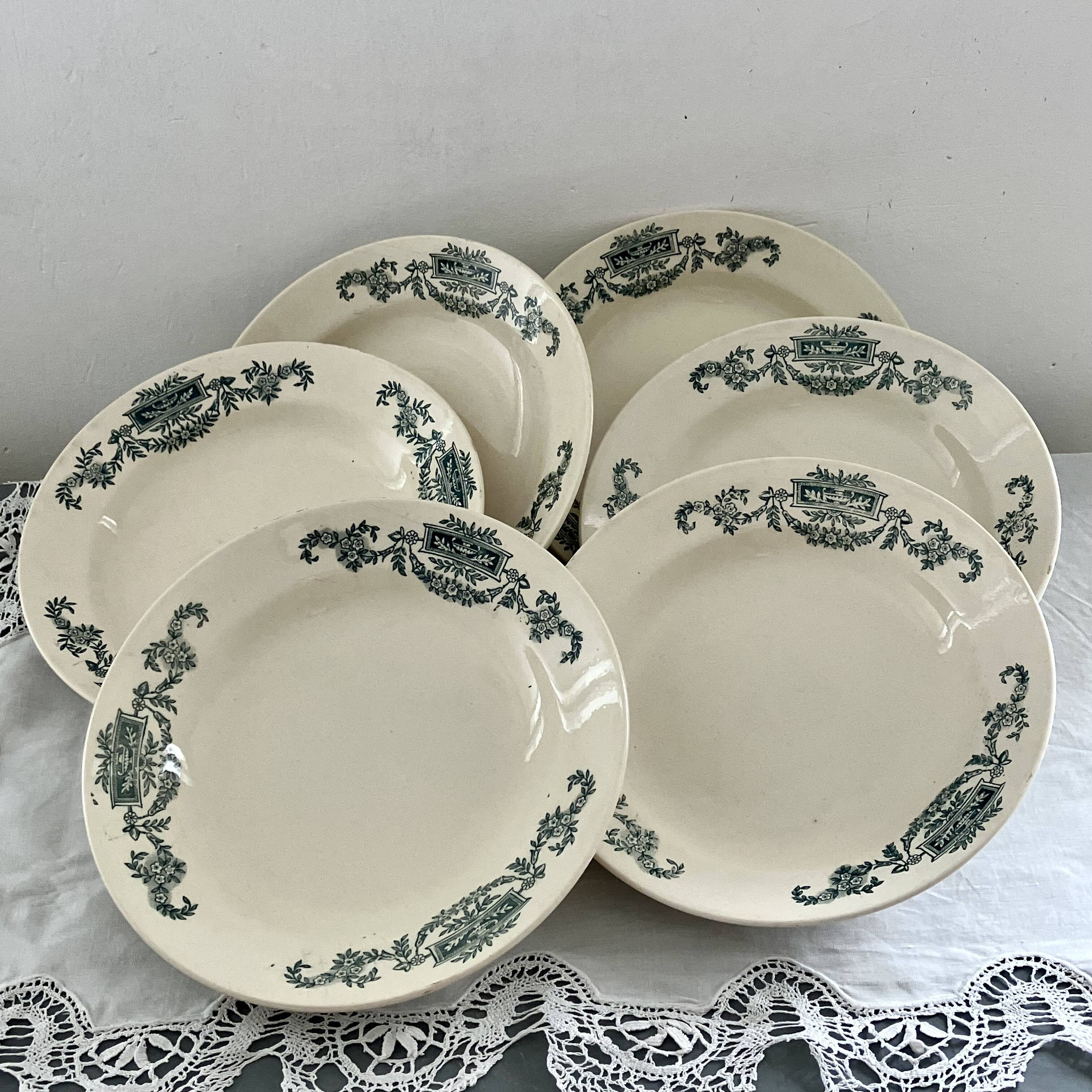 6 hollow plates, service Lutetia - Longchamp, Terre de fer