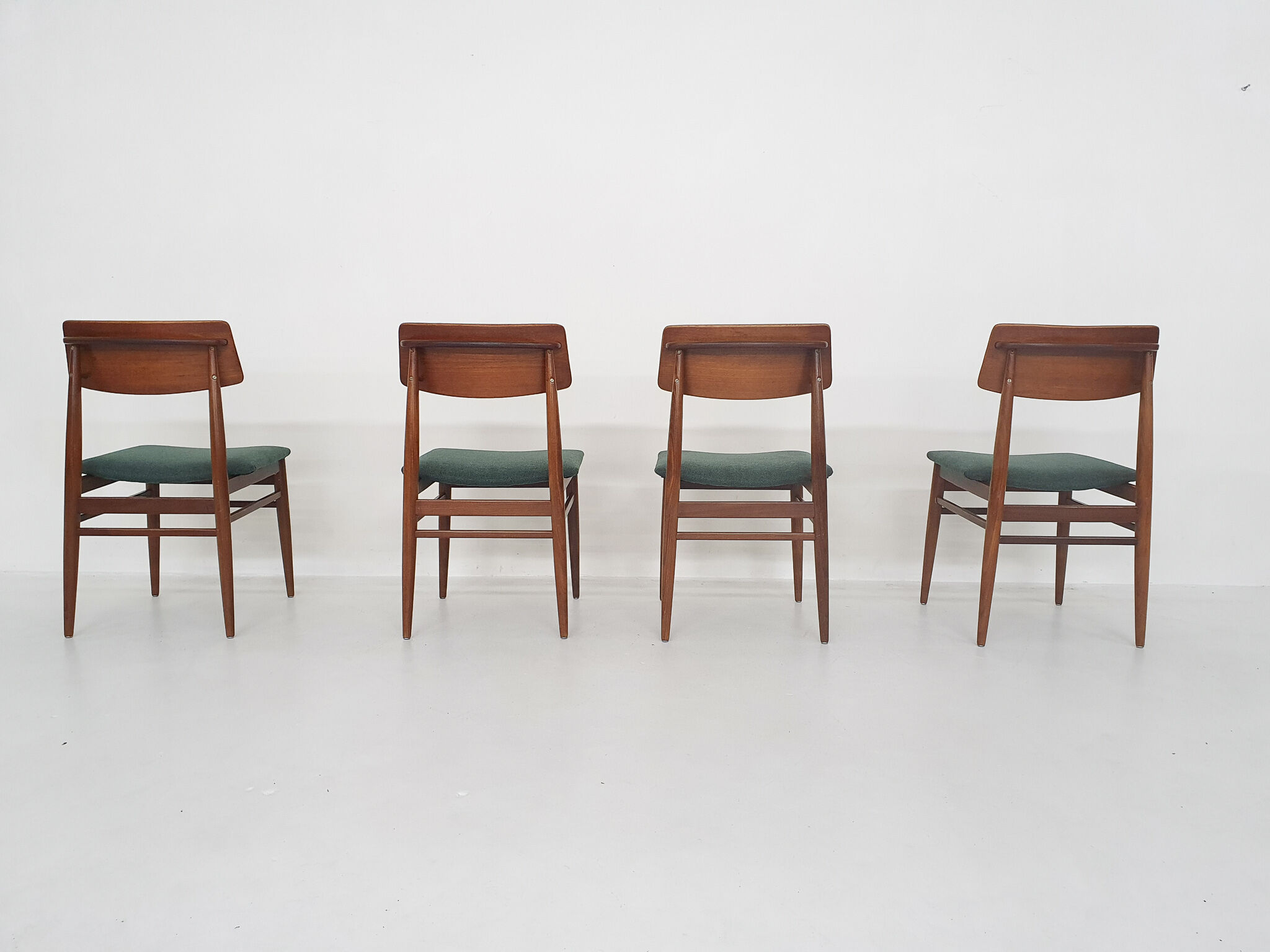 Set of four teak dining chairs by Topform, The Netherlands 1960's