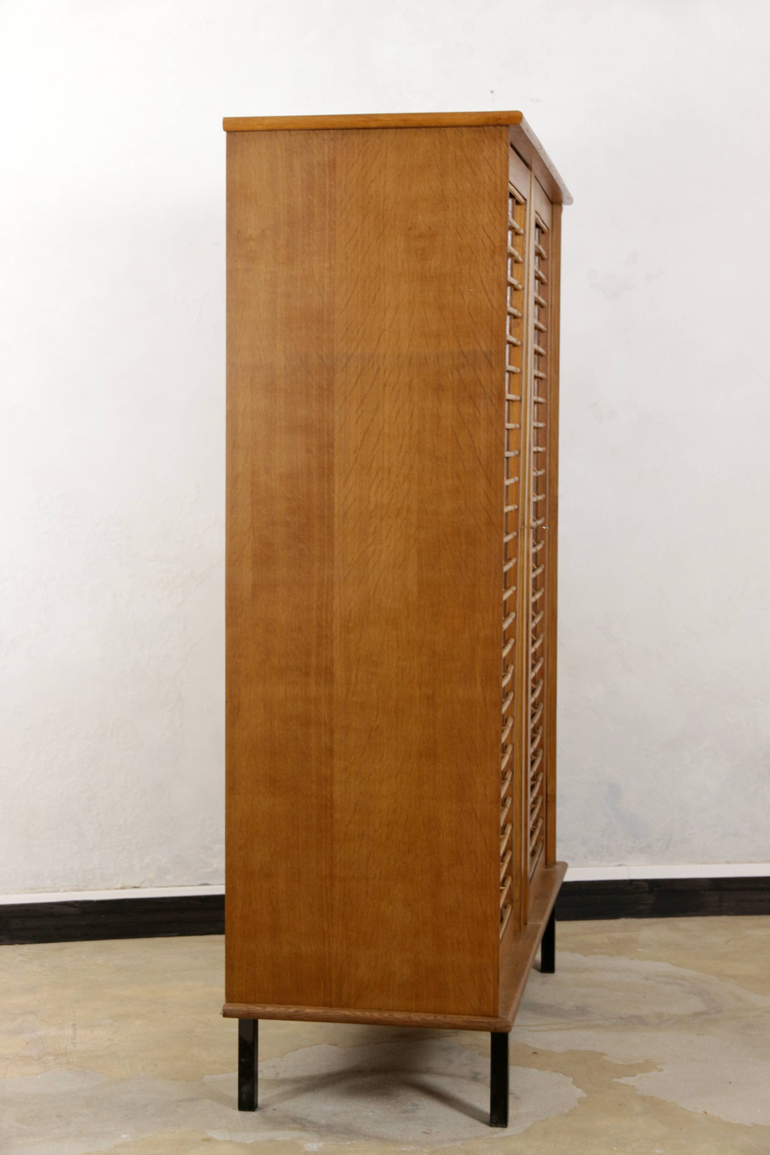 Vintage 1960 removable rattan and oak cabinet