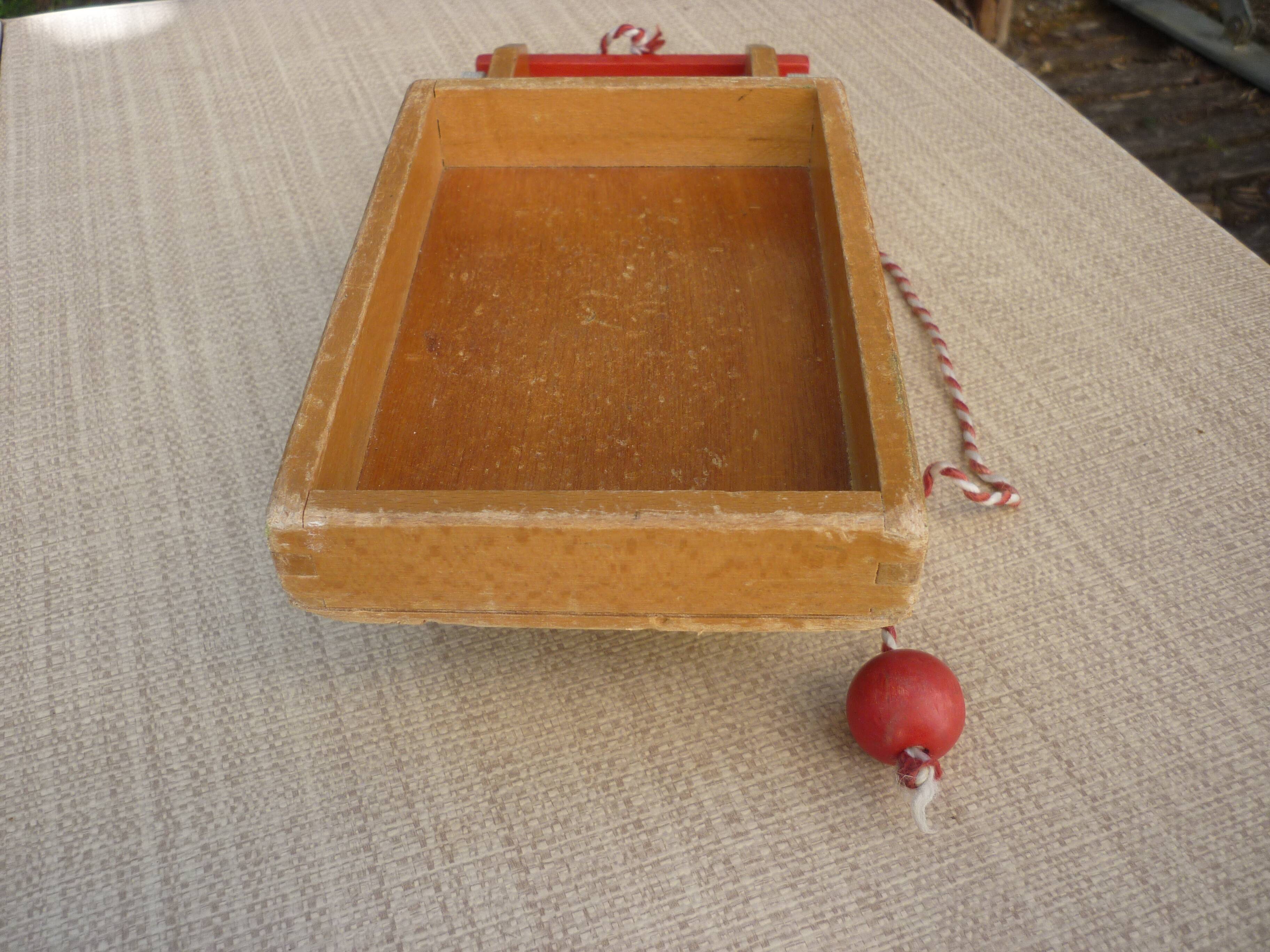 Toy to shoot, wooden truck