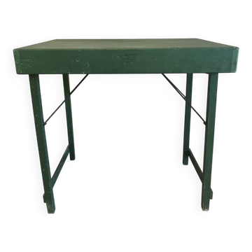Folding side table