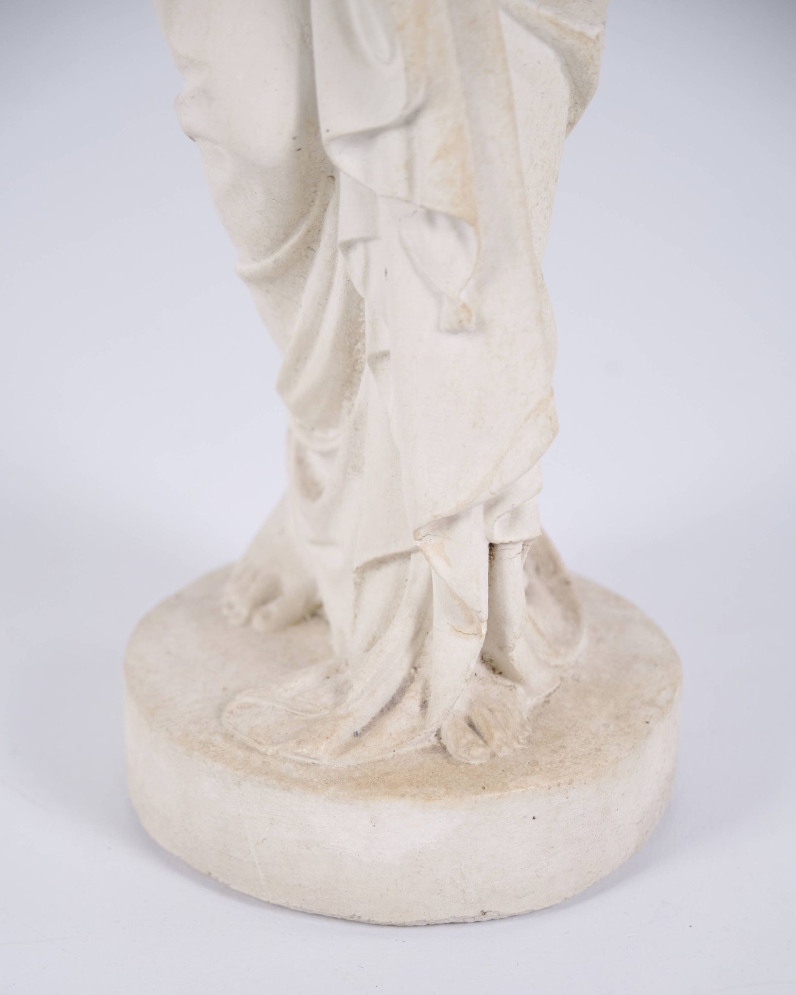 Sculpture – Female figure – Partially undressed – Biscuit porcelain – 1920s – Rare size