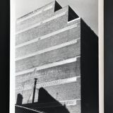 Rosine NUSIMOVICI, Untitled (Cast Shadow), c 1980. Black and white silver print