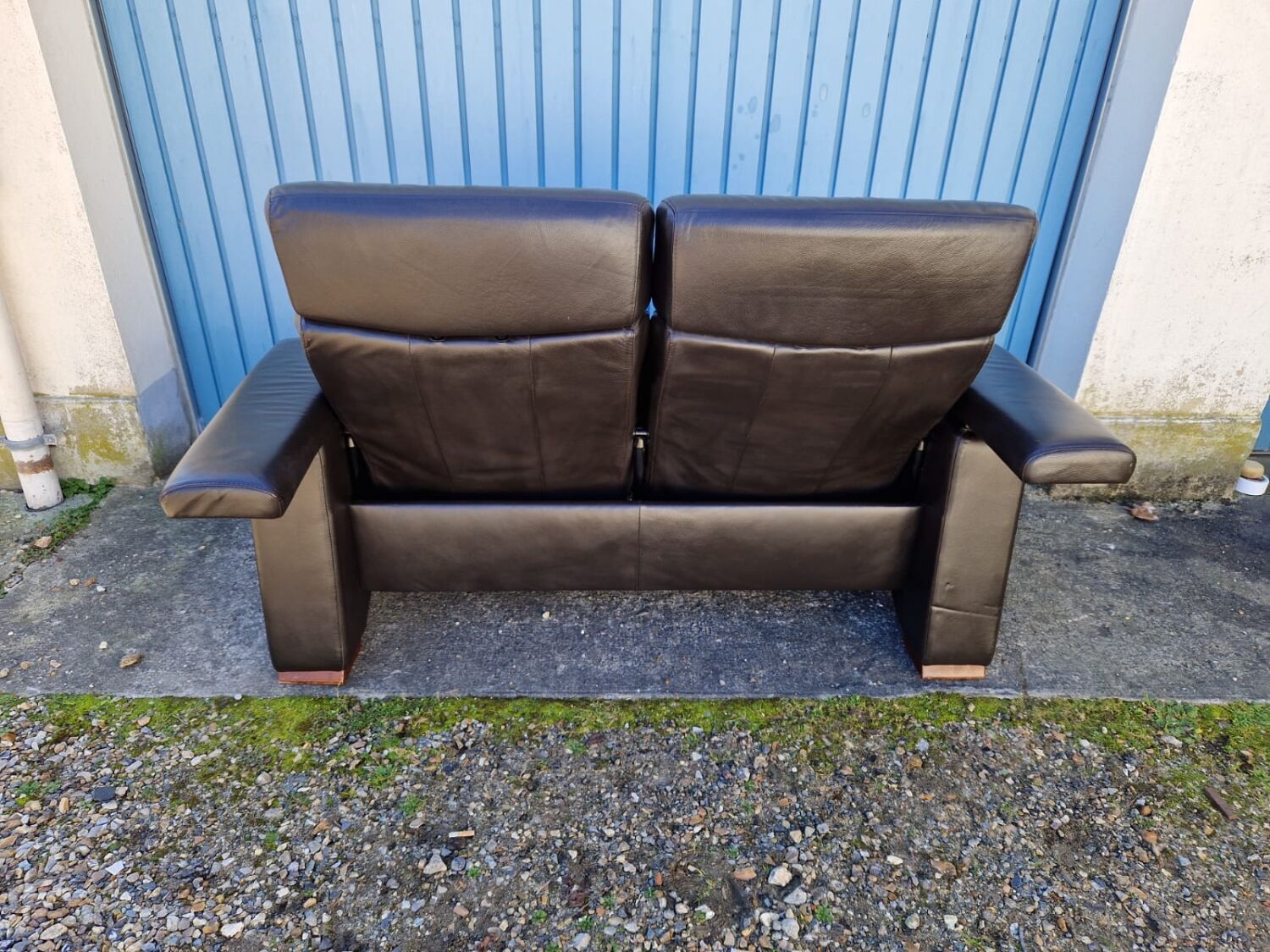 Stressless leather sofa