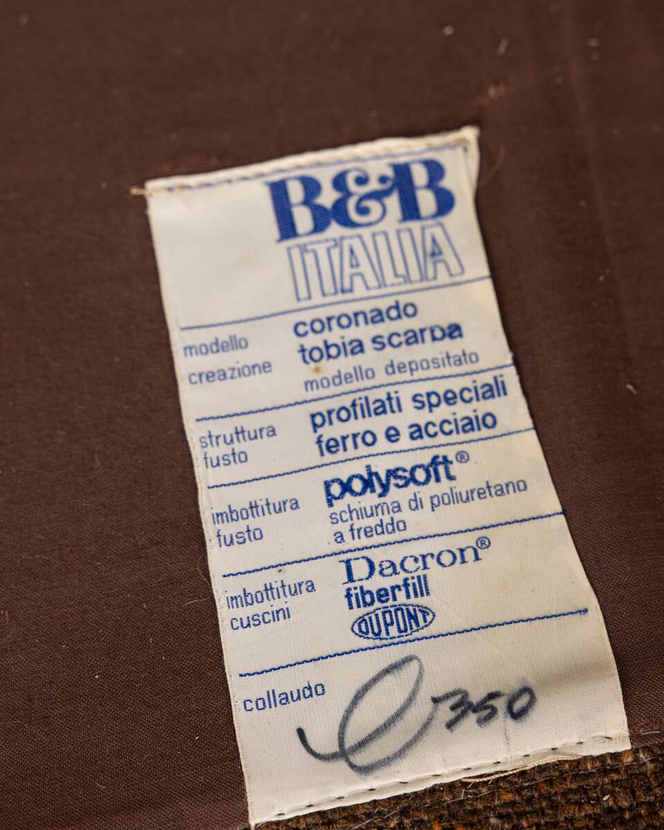 Canapé vintage années 70 en tissu mod. Coronado design Afra et Tobia Scarpa