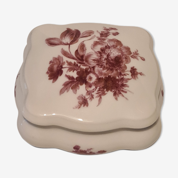 Limoges porcelain candy box with floral decoration