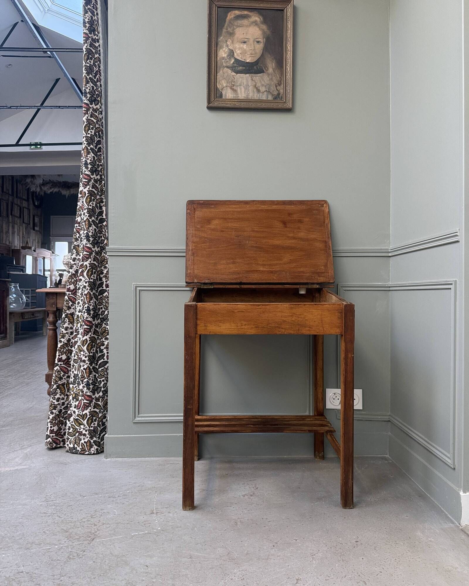 Antique wooden desk for children (renovated)