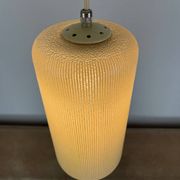 Suspension opaline vintage années 50