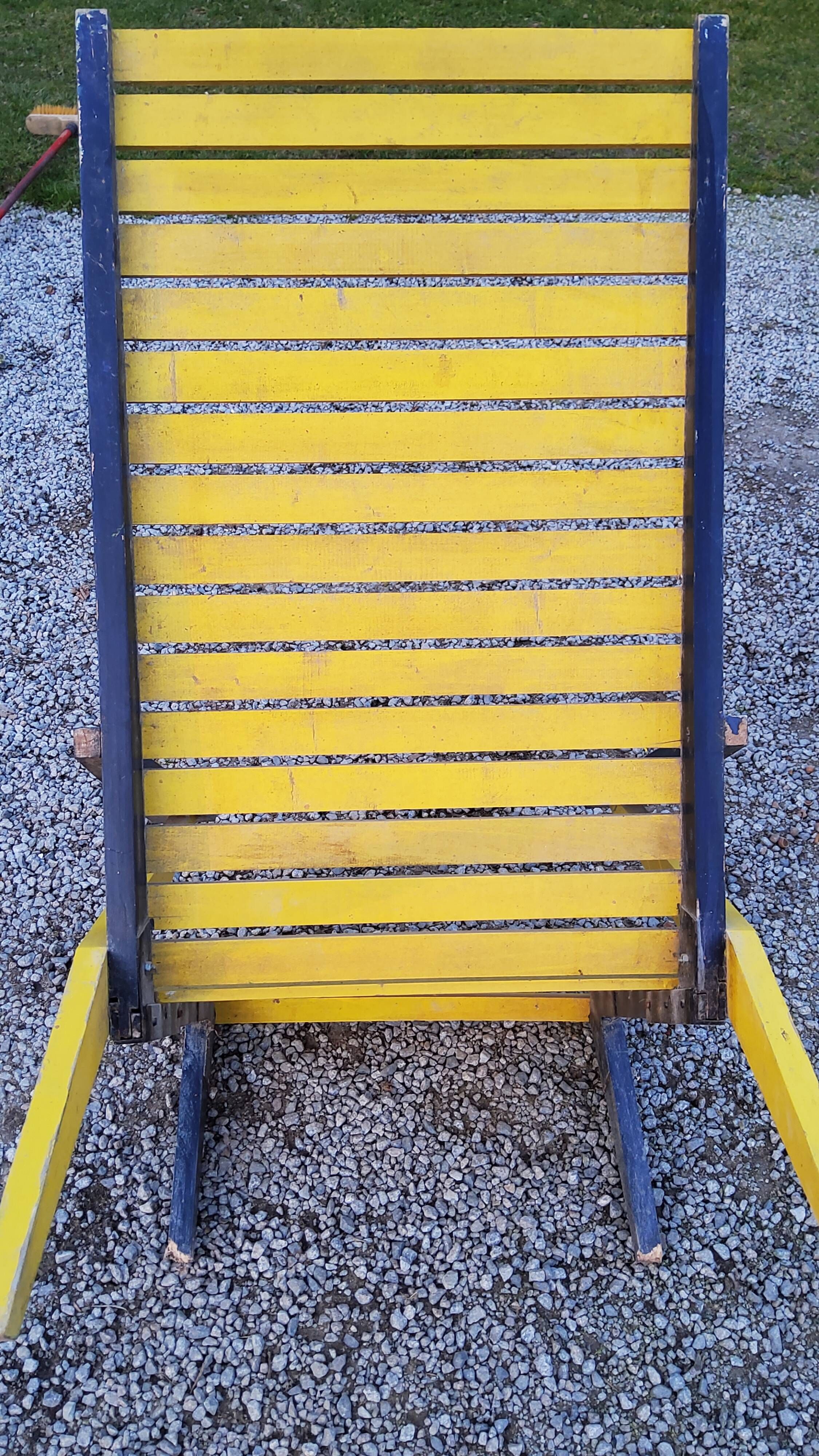 Garden furniture of the 50s coffee table + 2 armchairs compass legs