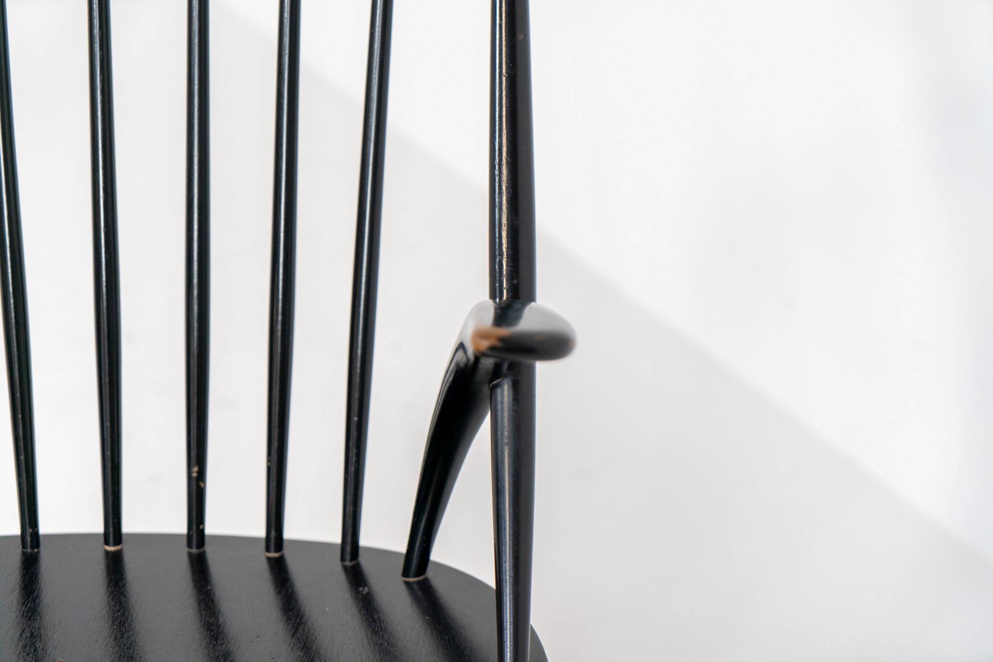 Fauteuil à bascule "IW3" par Illum Wikkelsø