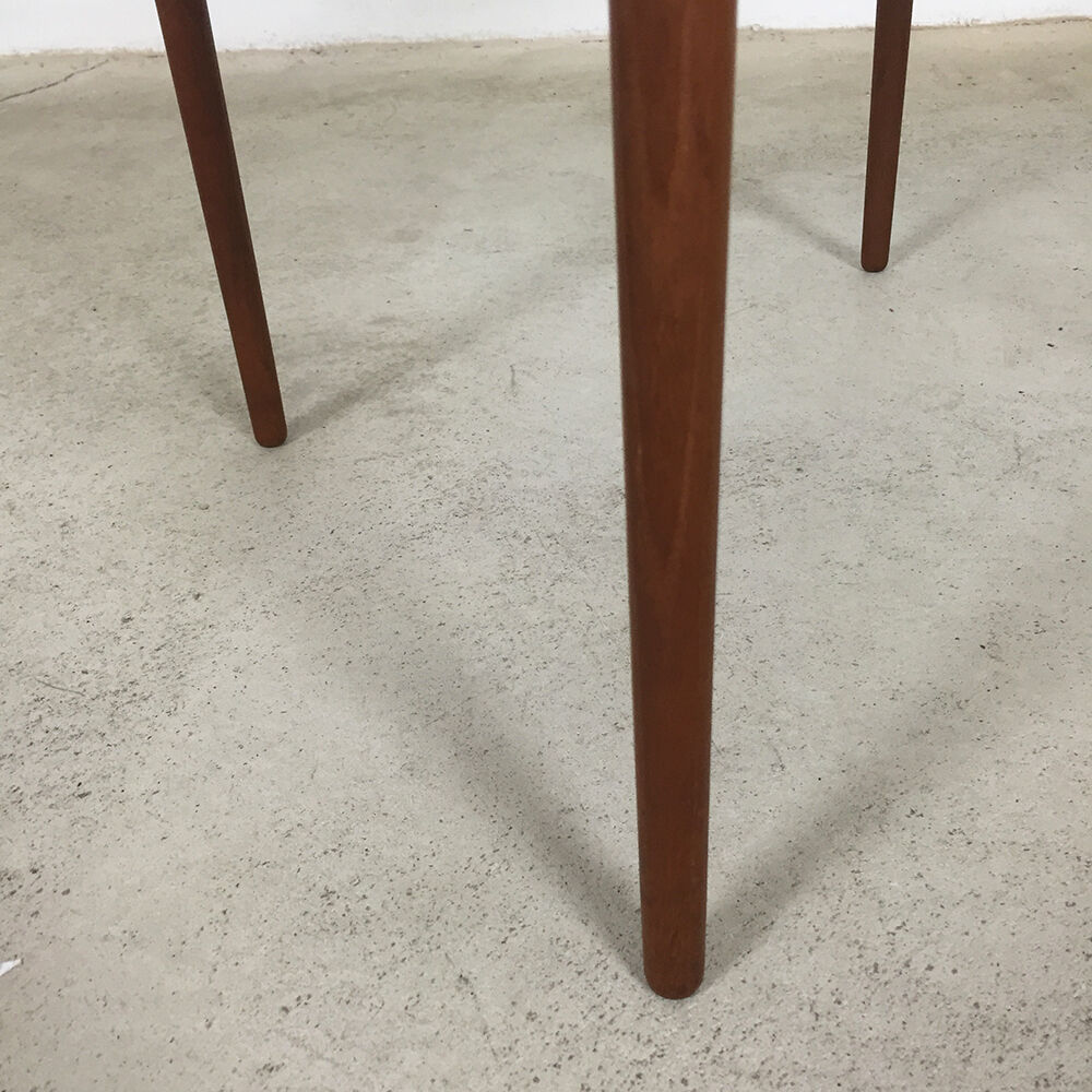 Minimalistic 60s danish side table tisch | FRANCE & DAVERKOSEN teak | Sound, Denmark and France. Midcentury modern TEAK