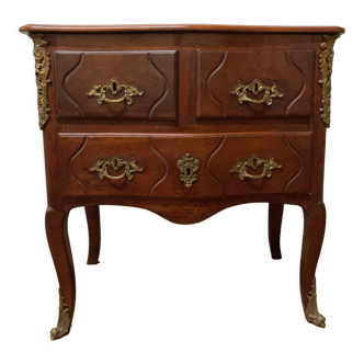 Commode à façade galbée d'époque XIXème siècle