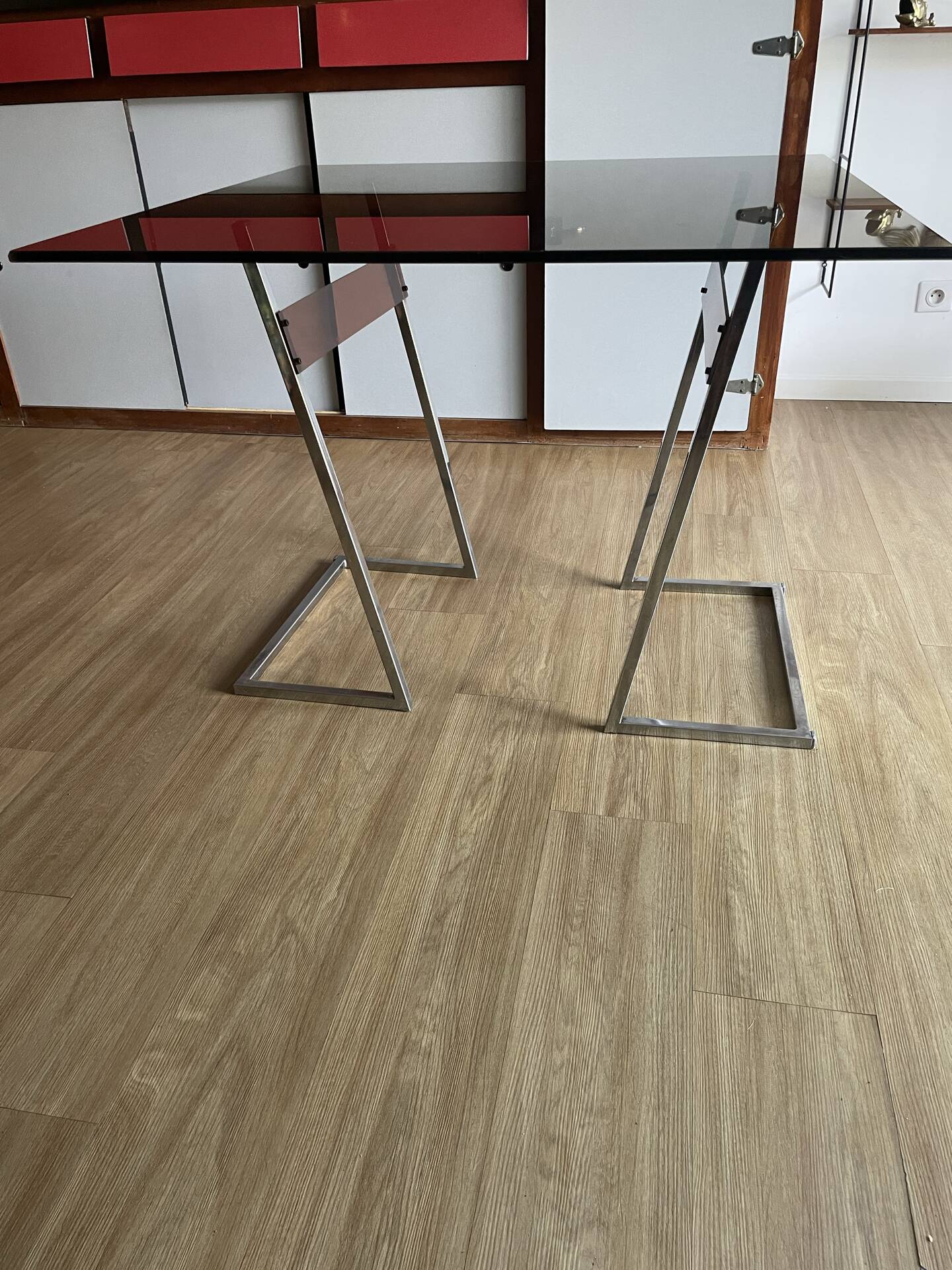 1970s table design