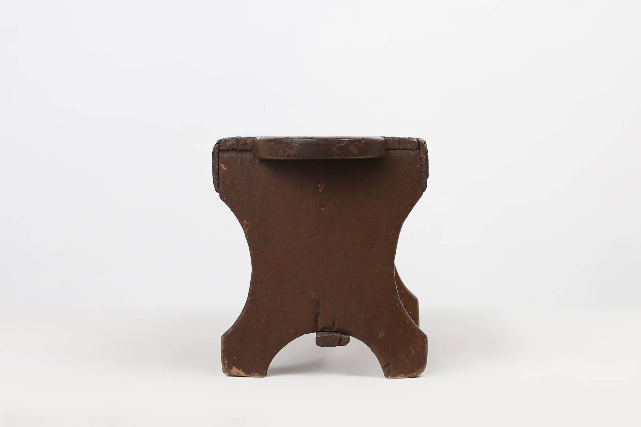 Tabouret bas rustique français en bois peint, vers 1900