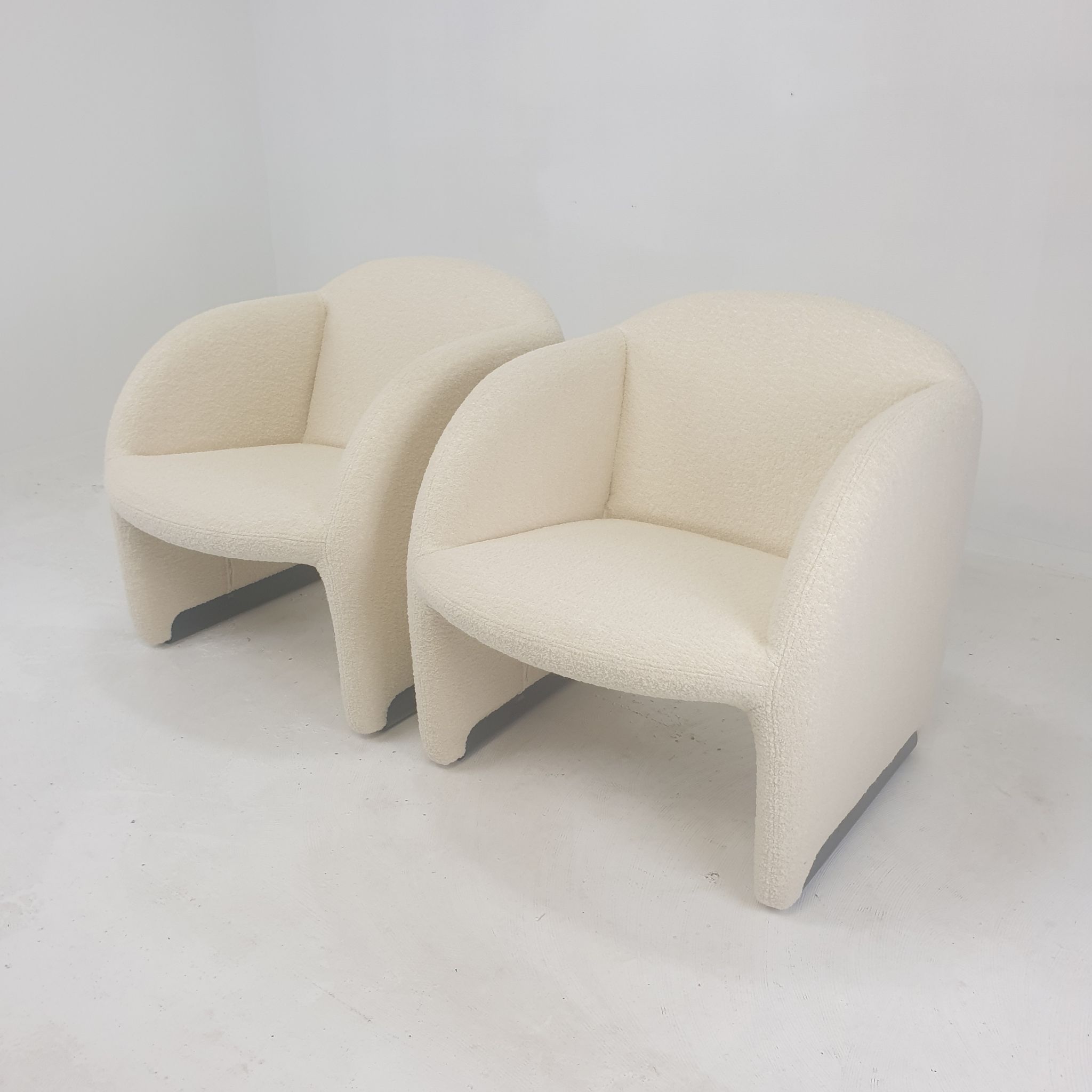 Set of 2 "Ben" Chairs by Pierre Paulin for Artifort, 1980s
