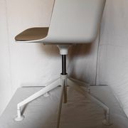 "Cut" office chair by Francesco Rota for Lapalma