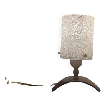 Lampe tripode vintage 60s/70s – Plexiglas fumé, Laiton & Verre givré granit