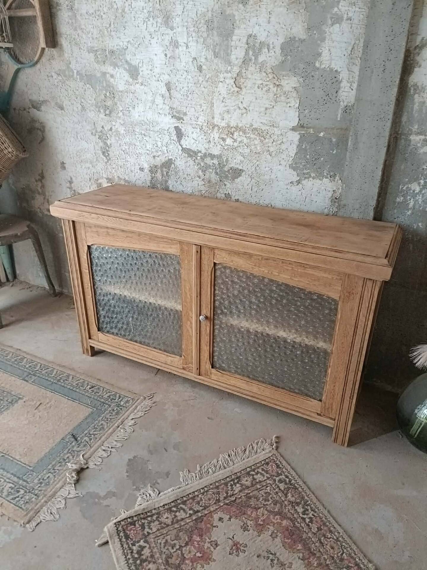 Buffet vitrine 