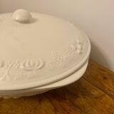 Vegetable dish/ Soup tureen Sarreguemines France Vintage