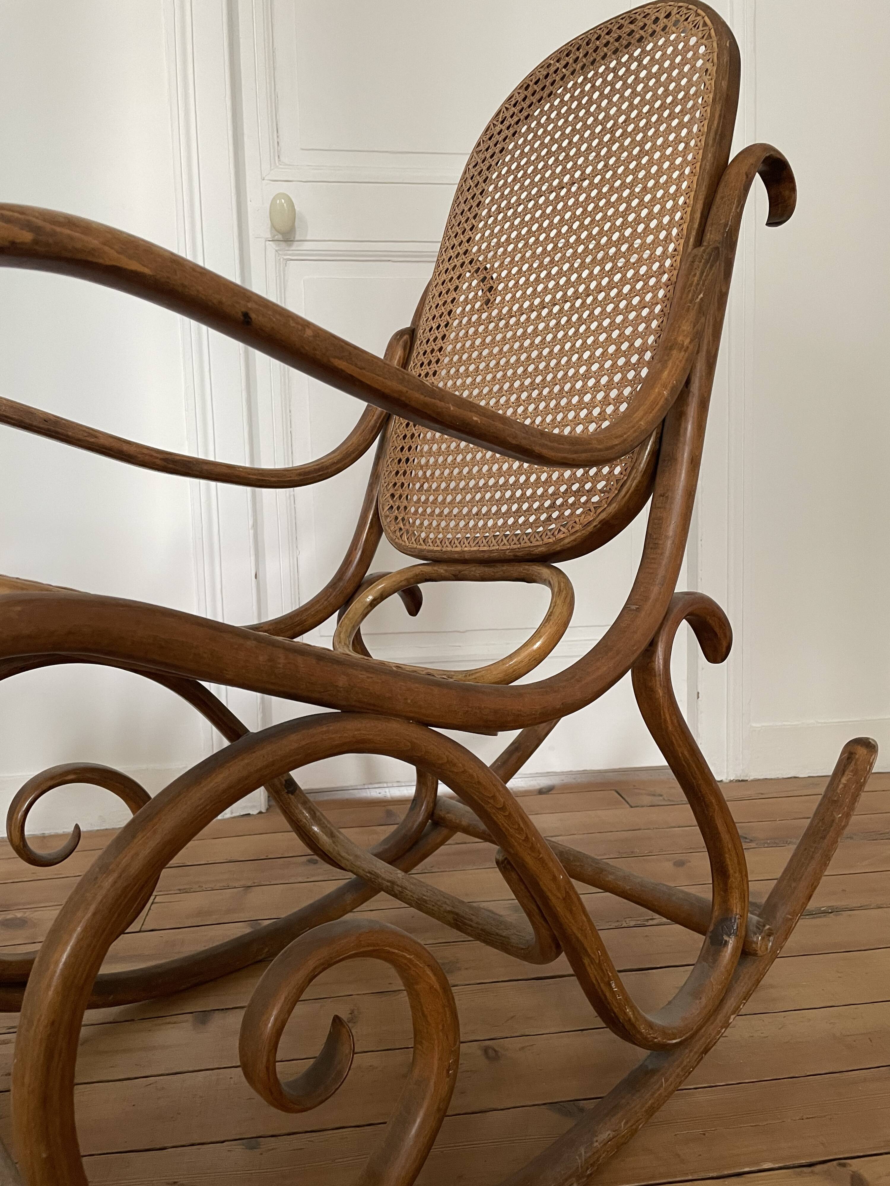 Rocking chair Thonet N.10