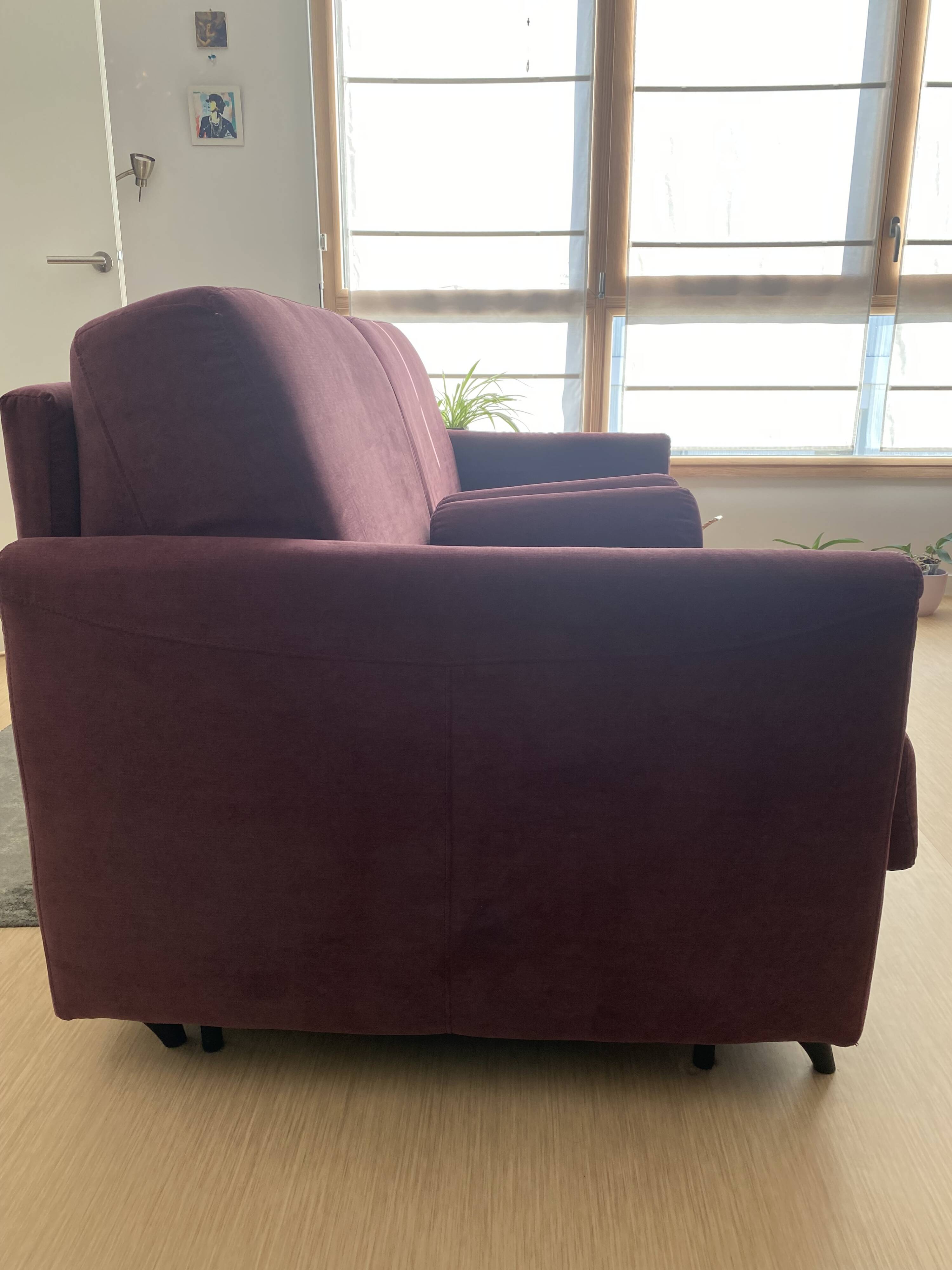Fratelli Ranucci Italian convertible sofa