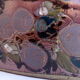 XXL dish in eggplant sandstone adorned with fruit