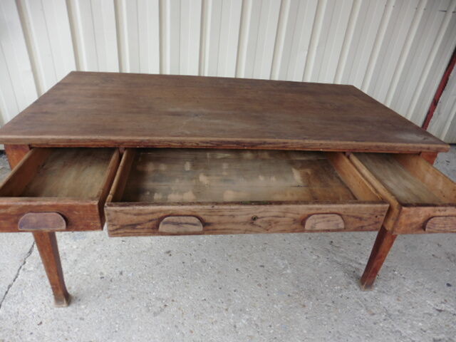 Old farmhouse table in solid oak