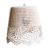 Suspension en crochet beige