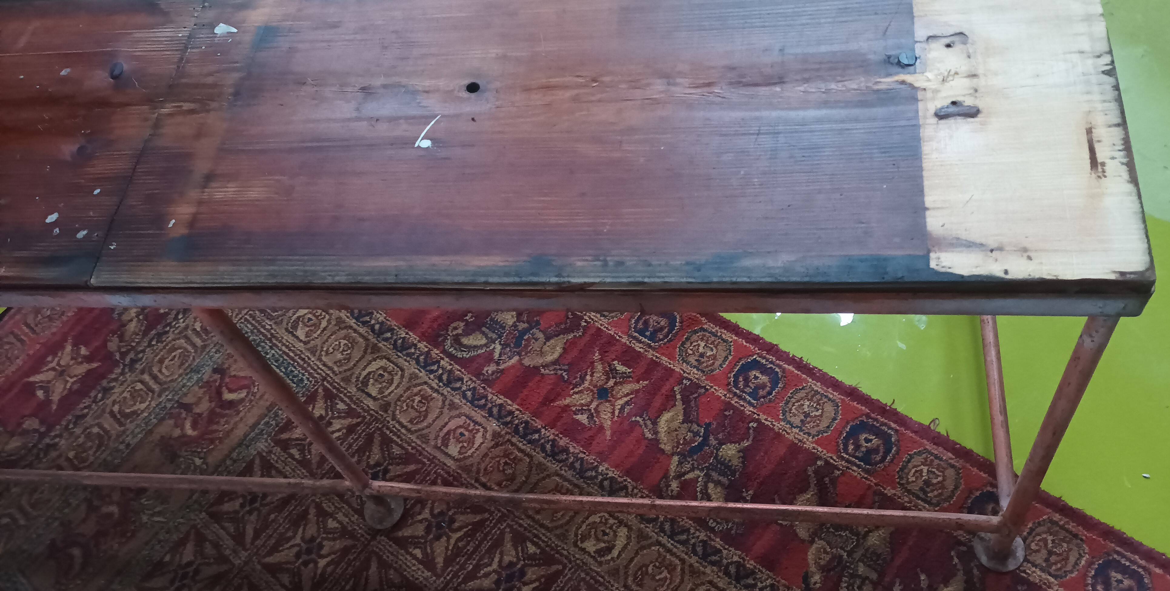 Metal industrial bench