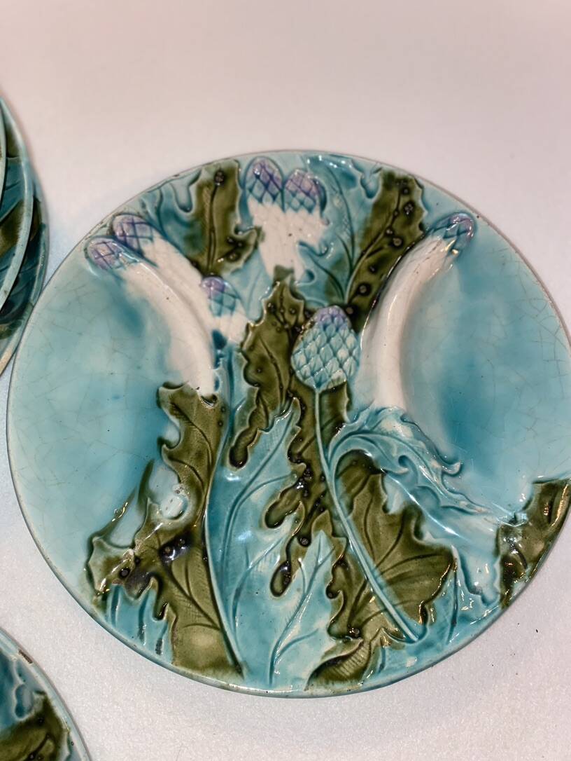 Vintage Table Art: Barbotine Plates & Limoges Server