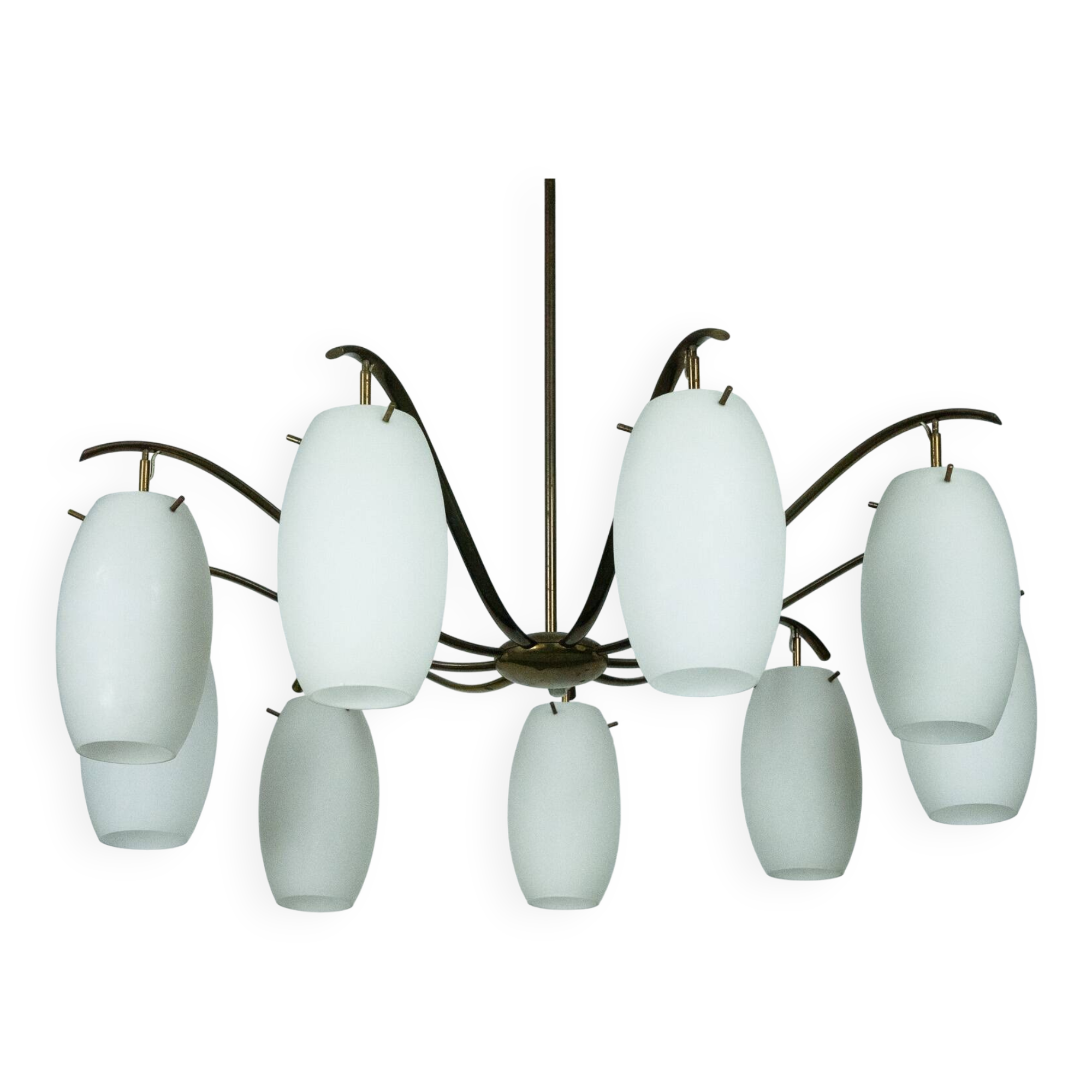 Rare lustre Arredoluce Monza à 9 lumières en laiton et verre opalin, Italie, 19