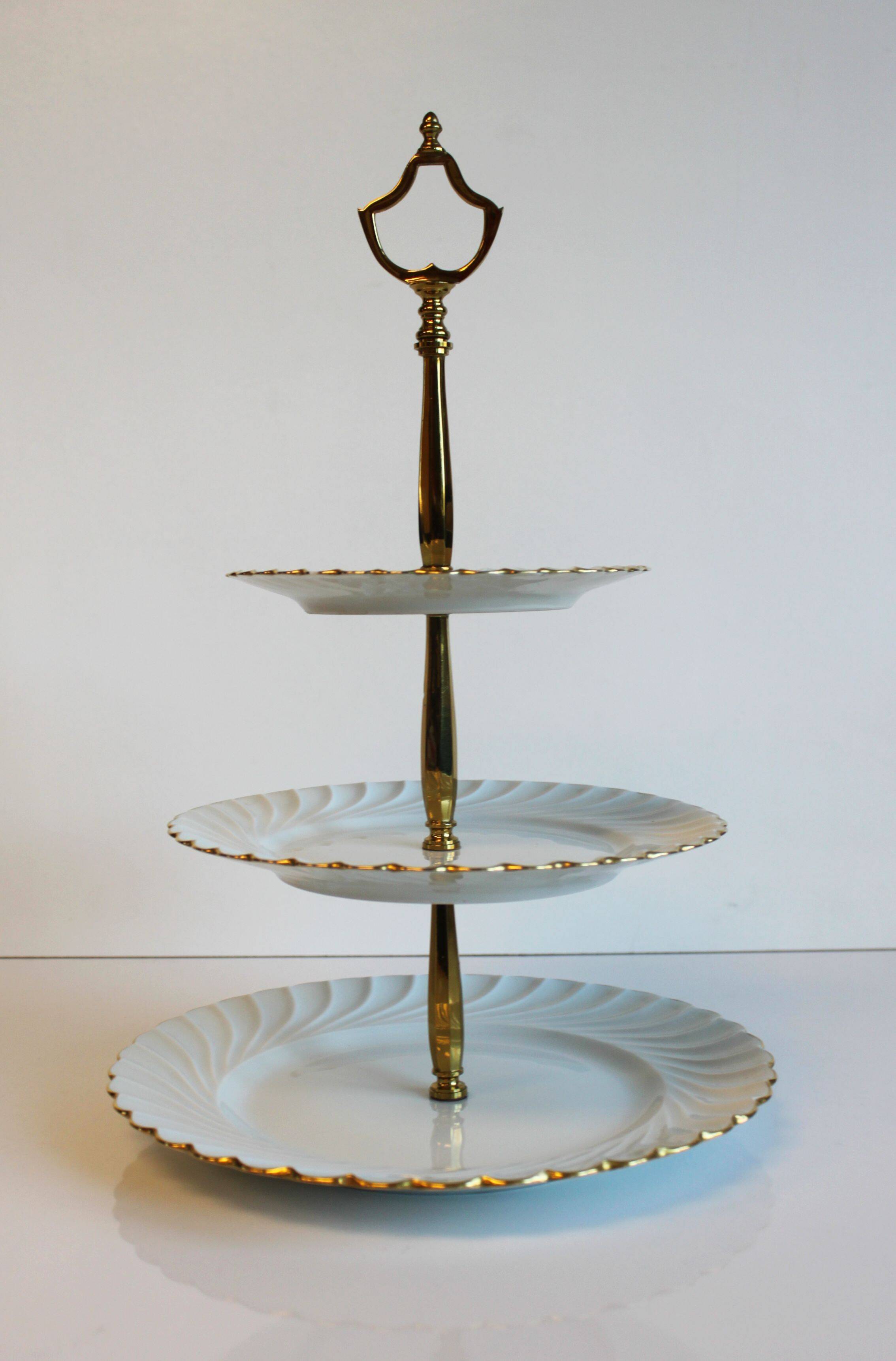 Maison Haviland 3-tier Limoges porcelain servant.