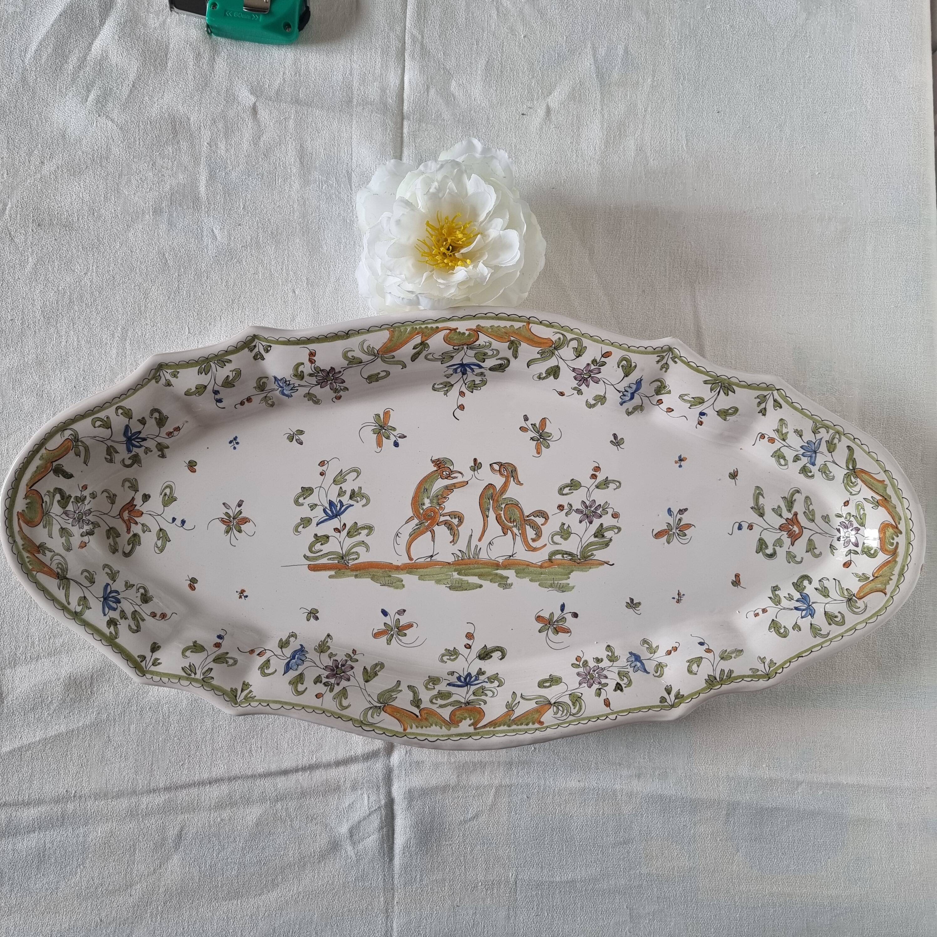 Large oval earthenware dish from Martres Tolosane, “Moustiers” model