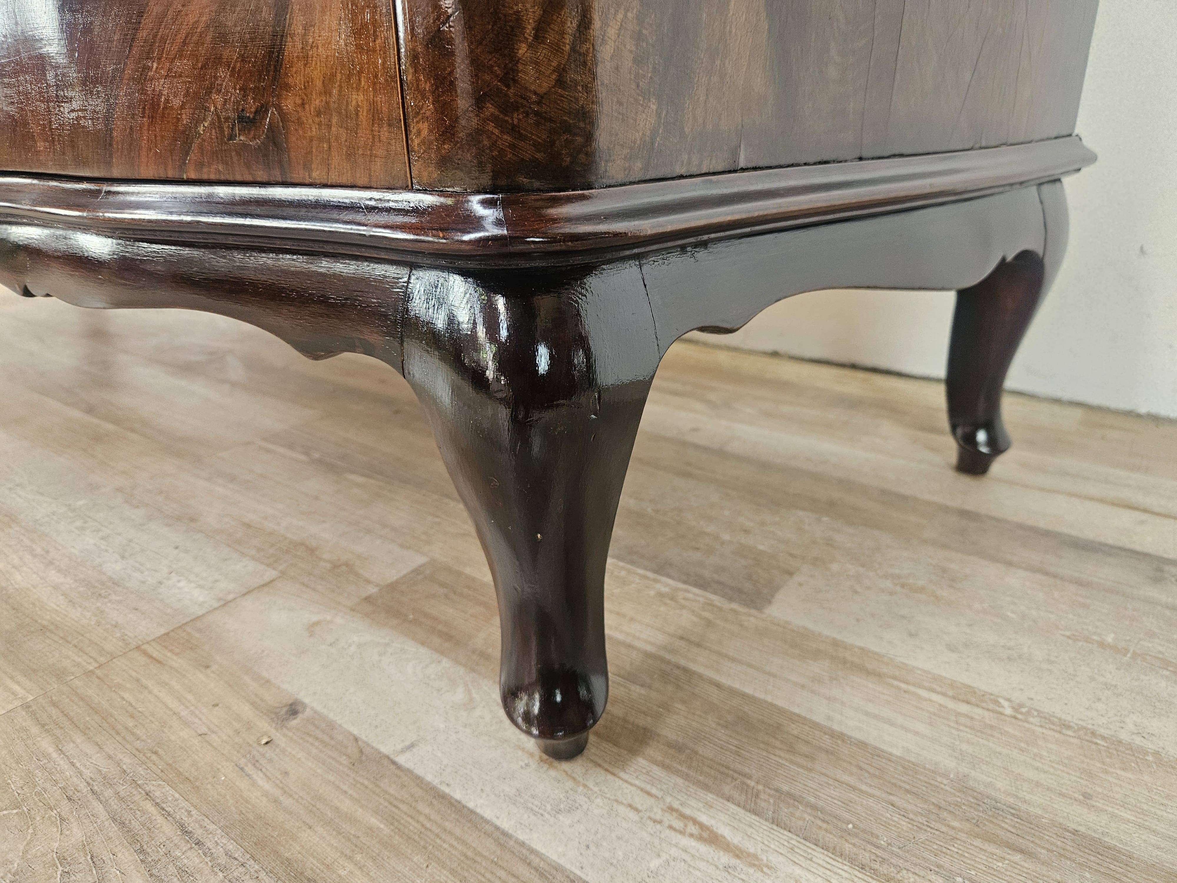 Chippendale chest of drawers in walnut burl, 1940s