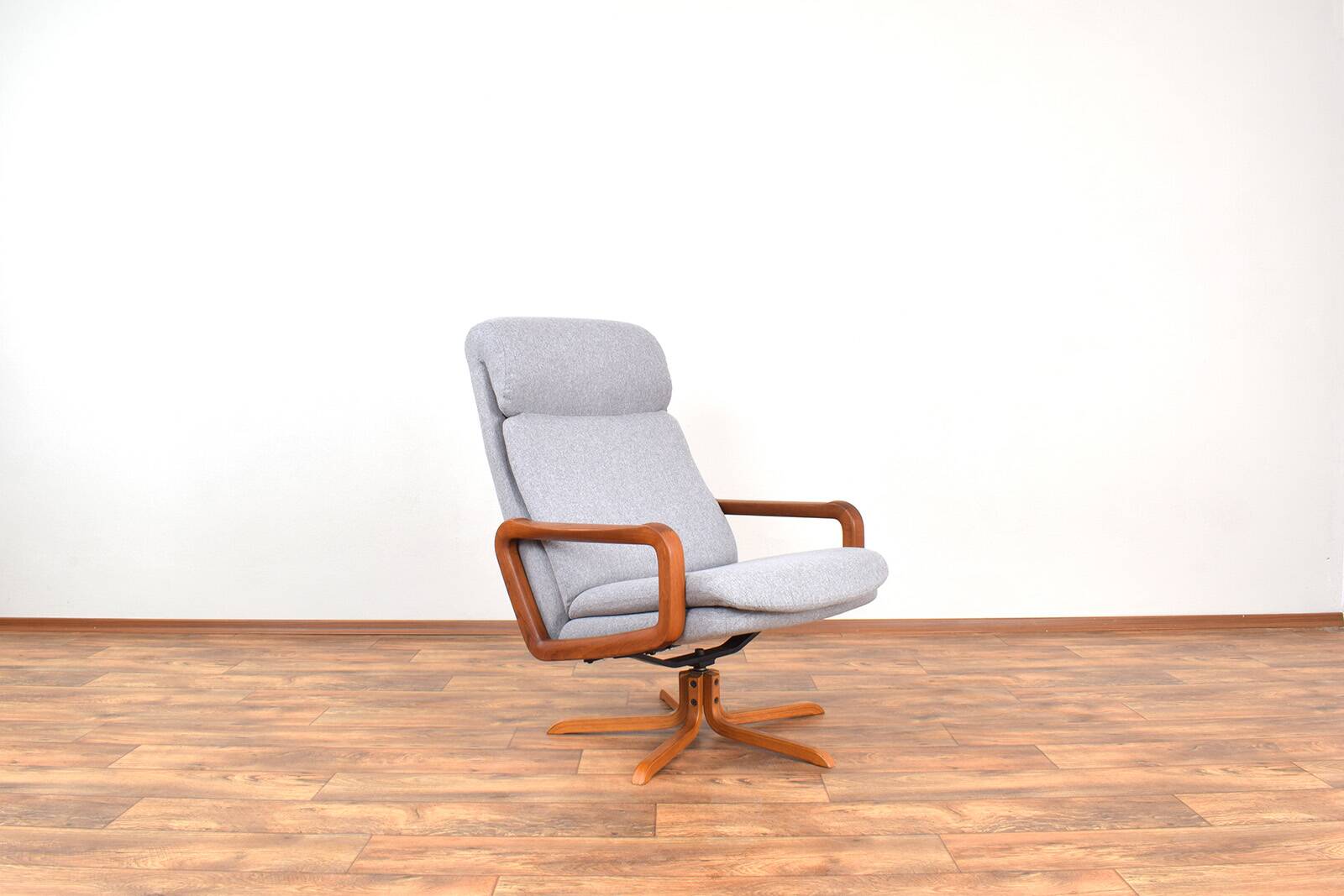 Mid-century Danish teak swivel office chair, 1960s.