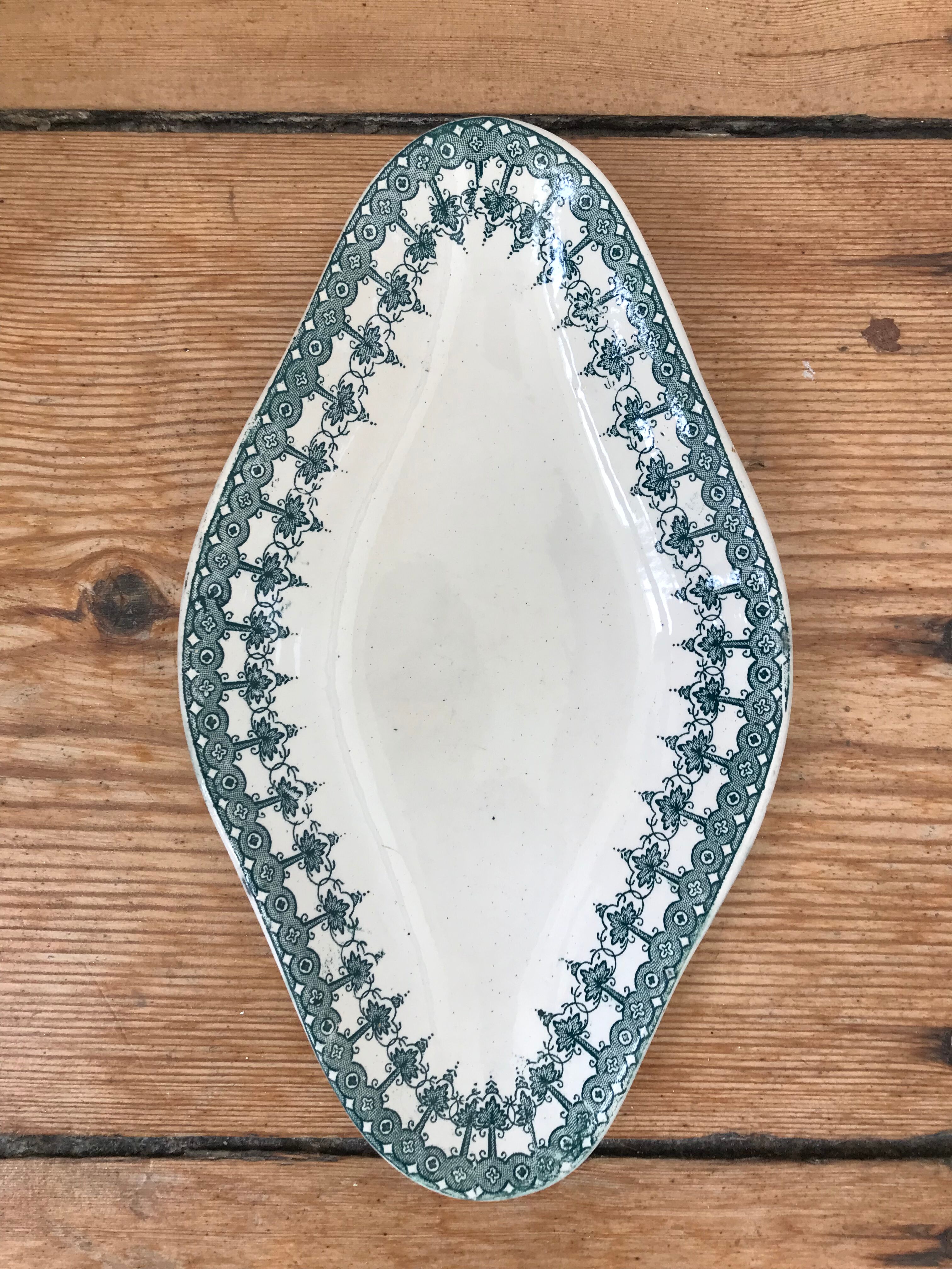 Ravier model "Persian" iron earth