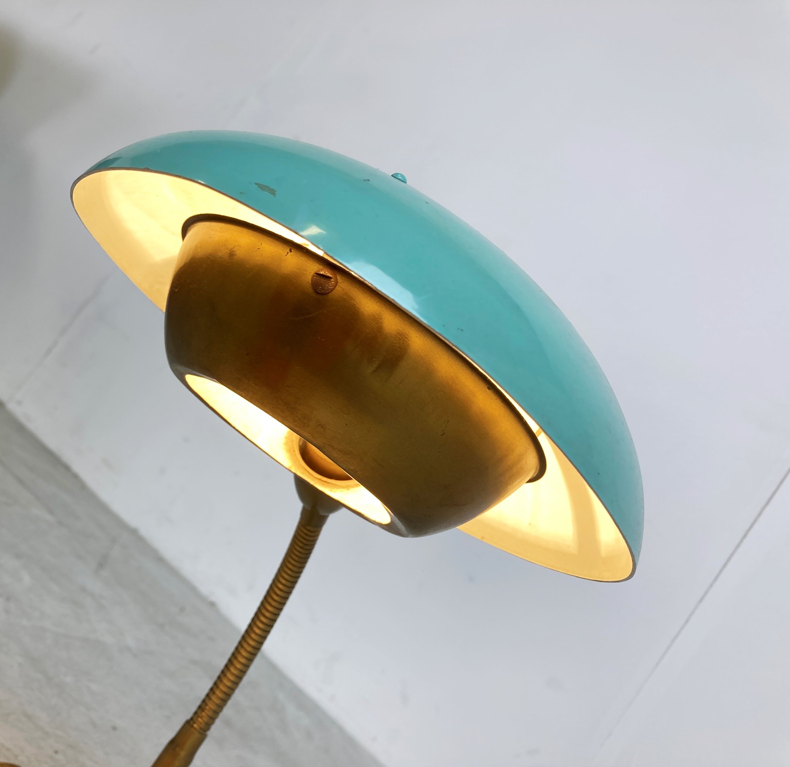 Vintage mid-century modern italian table lamp - 1960's