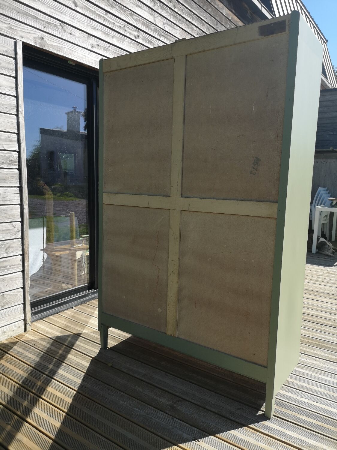 Renovated compact Mado buffet