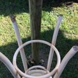 Bar stool