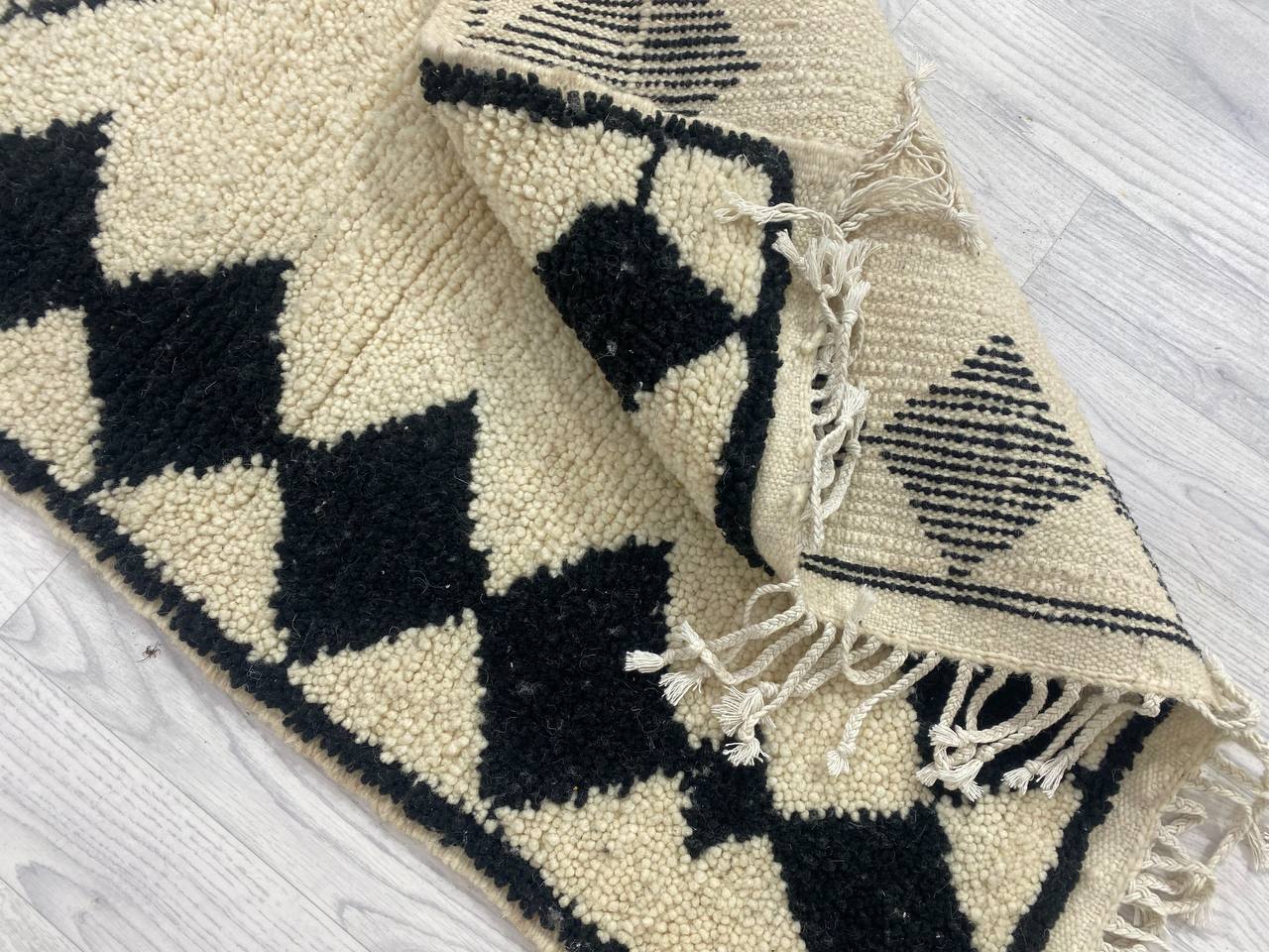 Handmade Moroccan Berber carpet 231 X 95 CM
